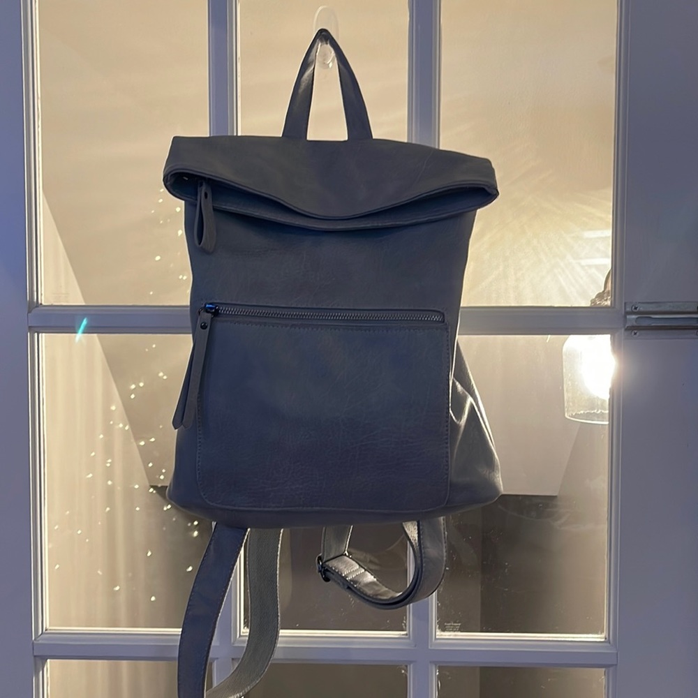 Urban Expressions Backpack Purse. Grey